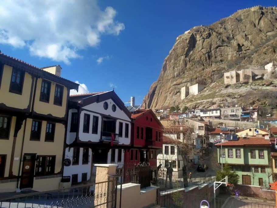 Willa Afyon Kalesi Eteklerinde Bir Yer Afyonkarahisar Zewnętrze zdjęcie